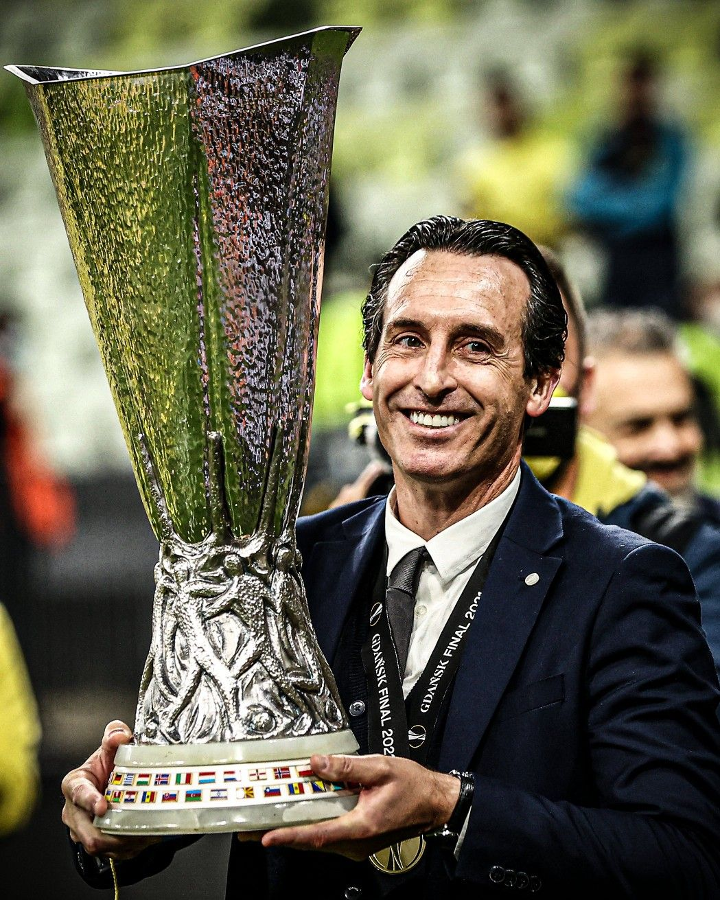 EMERY en acción